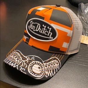 Von Dutch hat